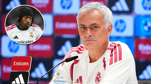  Jose Mourinho: Hãy để ‘bom tấn’ của Real Madrid lên tiếng!